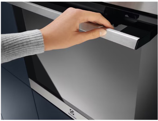EOF3H40BX - Electrolux - 600 Serisi SurroundCook AquaClean Temizlik Sistemli 65 lt Inox Ankastre Fırın