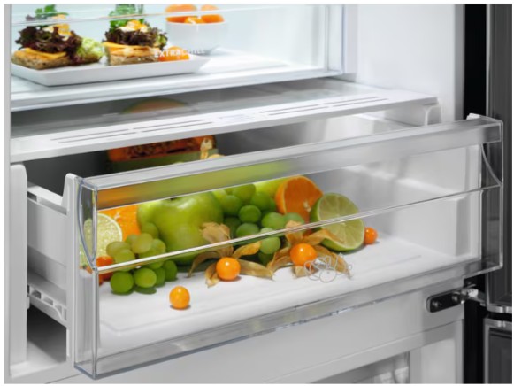 LNT5ME32U1 - Electrolux - 600 Serisi TwinTech Dondurucusu Altta 341 lt Inverter Inox No Frost Buzdolabı