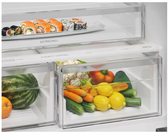 LNT7MD58X - Electrolux - 700 Serisi TwinTech Dondurucusu Altta 588 lt Inverter Inox No Frost Buzdolabı