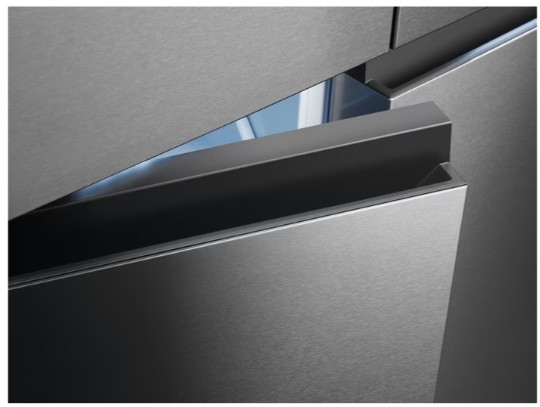 ELT9VE52U0 - Electrolux - 900 Serisi MultiSwitch+ 4 Kapılı 522 lt Net Inox No Frost Buzdolabı