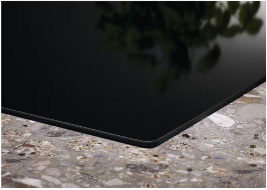 KGG64362K - Electrolux - StepPower 60 cm Gazlı Döküm Izgaralı WOK Siyah Cam Ankastre Ocak