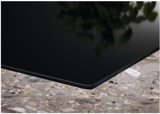 KGG75362K - Electrolux - StepPower 75 cm Gazlı Döküm Izgaralı WOK Siyah Cam Ankastre Ocak